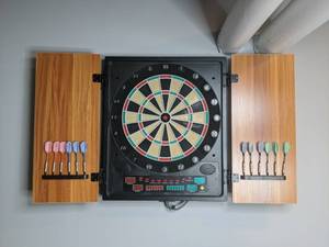 lot 69 image: Electronic Dart Board with Darts