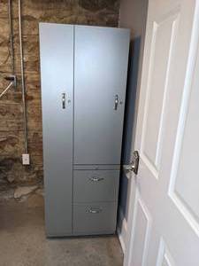 lot 18 image: Steelcase Locking Storage Cabinet