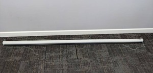 lot 49 image: LYH Manual Pull-Down Projector Screen with White Frame - 53 x 89