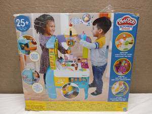 lot 14 image: NEW PLAY-DOH KITCHEN CREATIONS ULTIMATE ICE