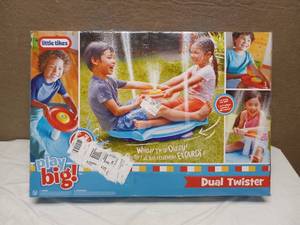 lot 22 image: NEW LITTLE TIKES FUN ZONE DUAL TWISTER
