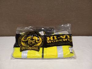 lot 55 image: NEW OCCUNOMIX HI-VIZ WORKWEAR BOMBER JACKET SIZE SMALL