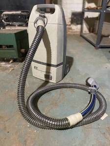 lot 9 image: Vintage Kenmore with Powermate Vacuum