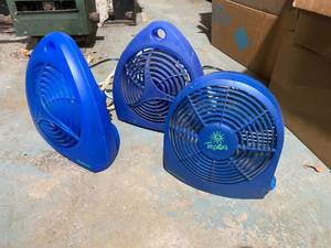 lot 15 image: 3 Retro Blue Triangular Fans
