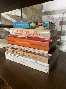 lot 18 image: Vintage Cookbooks Lot