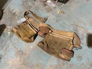 lot 25 image: Vintage Craftsman Tool Belt