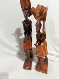 lot 83 image: Antique African Wood Statues