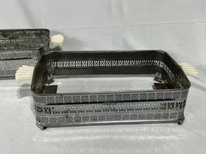 lot 89 image: Vintage Metal Baking Dish Holders