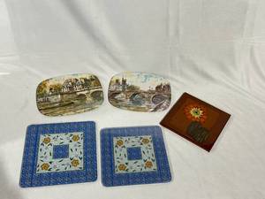 lot 94 image: Assorted Vintage Trivets