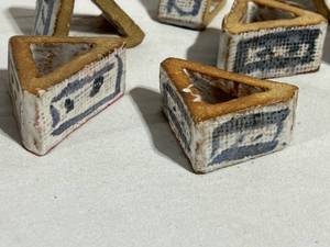 lot 100 image: Antique Triangular Napkin Holders