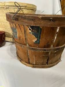 lot 146 image: Vintage Baskets Antelope, Lined Baskets, and More