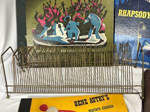 lot 149 image: Vintage Records with Record Holder