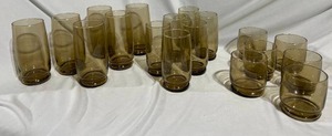 lot 33 image: Anchor Tempo Beverageware 18-Piece Set