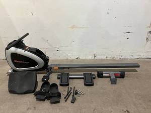 lot 44 image: Fitness Reality Magnetic Rowing Machine with Bluetooth Workout Tracking Built-In