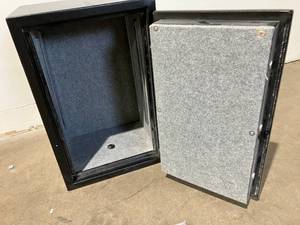 lot 65 image: Black Fire Safe 17 x 14 x 6