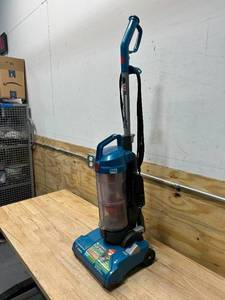 lot 61 image: HOOVER Nano Cyclonic Compact Bagless Upright Vacuum Cleaner