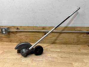 lot 109 image: MILWAUKEE M18 FUEL 8 in. Edger Attachment for Milwaukee QUIK-LOK Attachment System (attachment only)