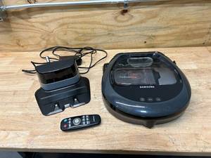 lot 123 image: SAMSUNG POWERbot R7040 WiFi Robot Vacuum