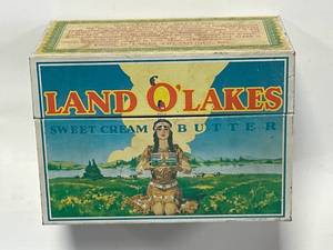 lot 57 image: Vintage Land o Lakes Sweet Cream Butter Tin Recipe Box