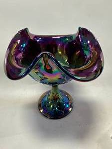 lot 13 image: Fenton Amethyst Carnival Glass