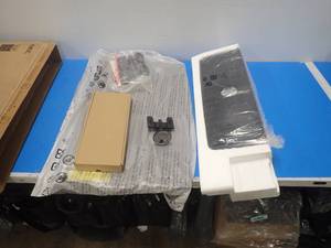 lot 7 image: NEC&nbspE324 32 TV  1366 x 768 Resolution screen  New open box  Includes stand, remote, cables and box