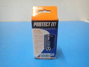 lot 46 image: Tripp-Lite&nbspSK12OUSB Surge Protector 