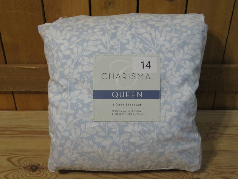 lot 14 image: Charisma Microfiber Sheet Set, Boxwood Powder Blue  Queen