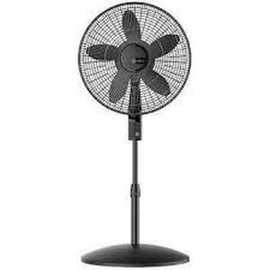 lot 133 image: Lasko Elite Collection 18 Pedestal Fan