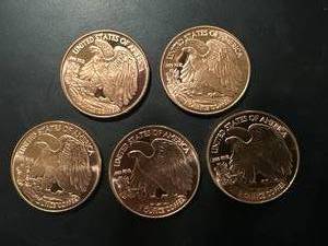 lot 17 image: Lot of 5 Investment Grade .999 Copper Rounds
