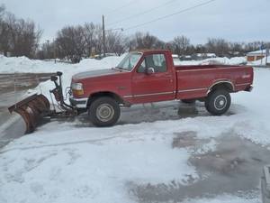 1992 Ford F-250 4WD Plow Truck
