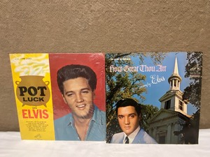lot 14 image: HUGE LOT OF VINTAGE RECORDS & 78S
