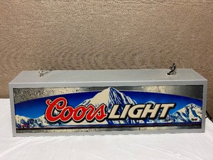 lot 21 image: COORS LIGHT BILLARDS LIGHT