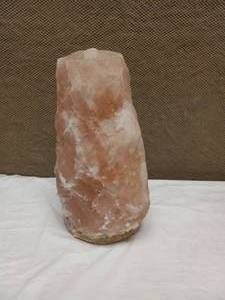 lot 42 image: HIMALAYAN SALT LAMP