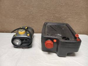 lot 68 image: AUTOMOBILE ACCESSORIES