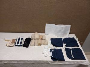 lot 69 image: MEDICAL ACCESSORIES