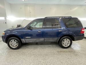 2007 Ford Expedition XLT - 4x4