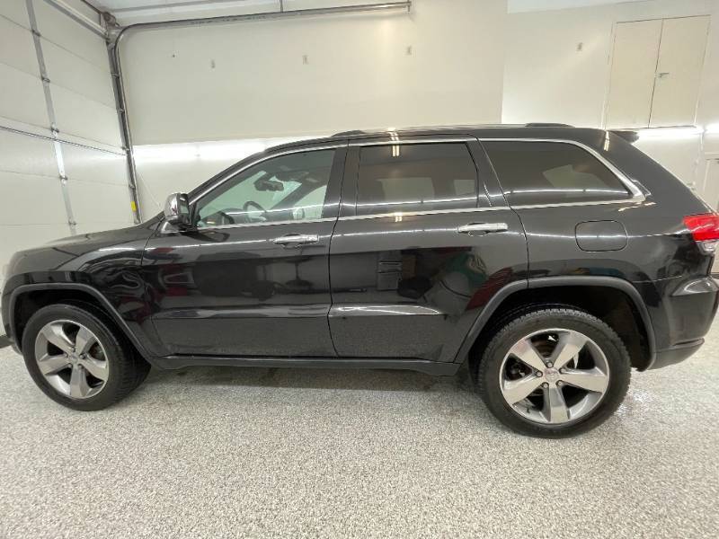 2014 Jeep Grand Cherokee Limited - 2 OWNER - 4X4