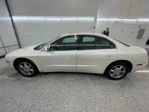 2002 Oldsmobile Aurora 4.0 - 1 OWNER