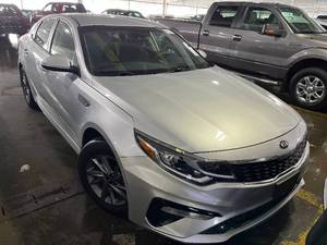 2019 Kia Optima LX....LOW MILES