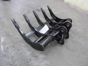 lot 5 image: LANDHERD Mini Excavator Rake Cat 307