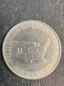 1952 US SILVER HALF DOLLAR WASHINGTON CARVER COMMEM