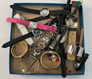 lot 110 image: Group Of Misc. Vintage Watches