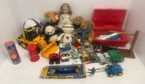 lot 11 image: Group Of Misc. Vintage Toys
