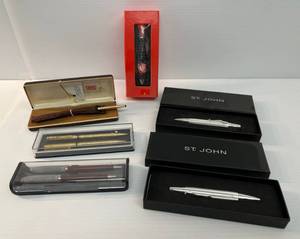 lot 39 image: Group Of Misc. Vintage Pen & Pencils Including Cross And More
