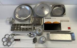 lot 49 image: Large Group Of Misc. Vintage Aluminum Items
