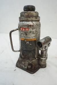 bottle jack