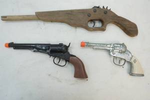 toys guns