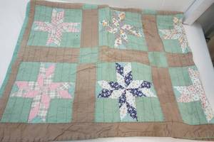vintage northern star quilt