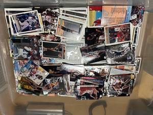 lot 39 image: Large group of baskeball and football cards
