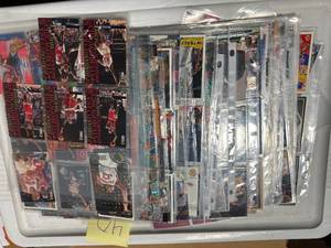 lot 40 image: Large group of baskeball cards in sleeves including Micheal Jordan